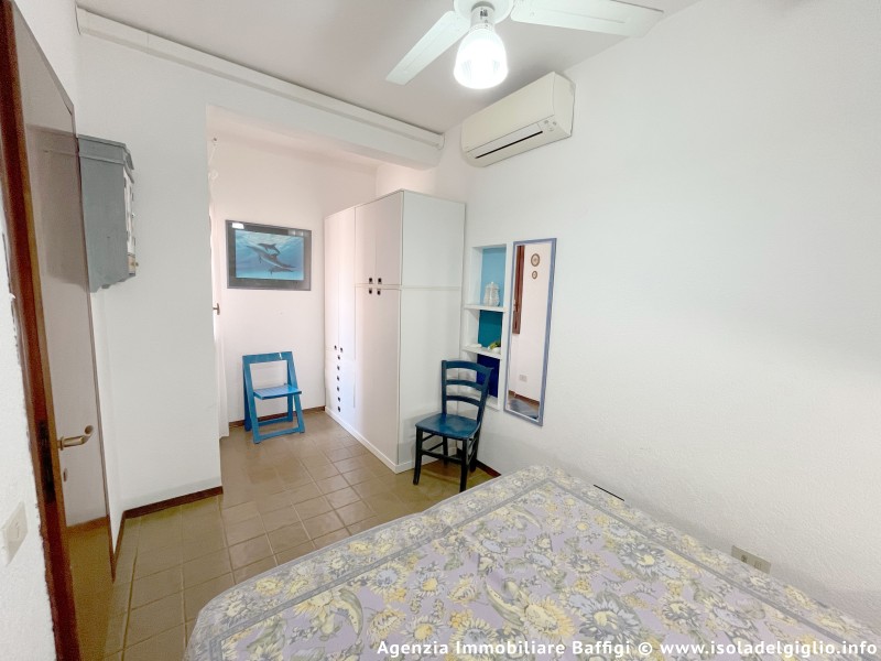 rent-gallery.alt_base