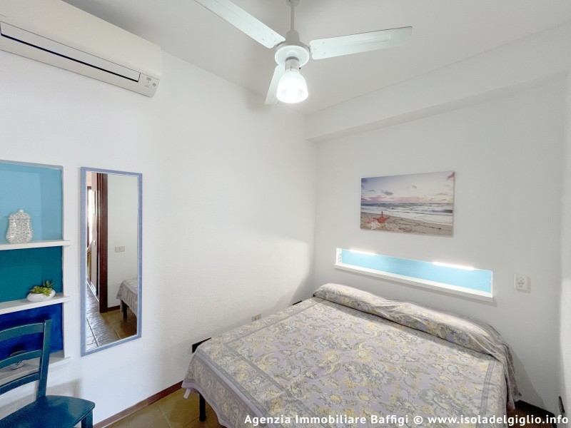 rent-gallery.alt_base