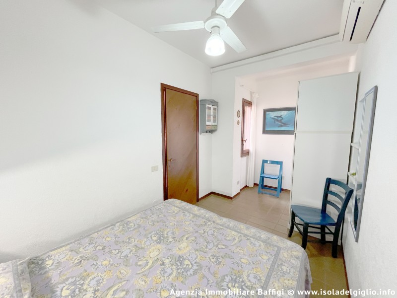 rent-gallery.alt_base