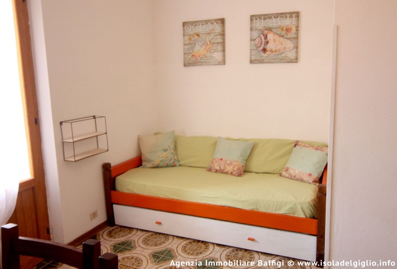 rent-gallery.alt_base