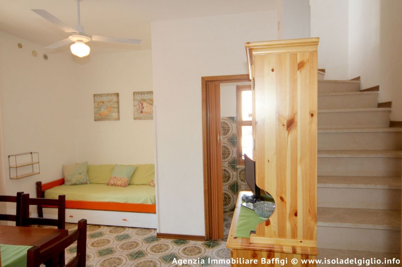 rent-gallery.alt_base