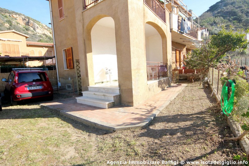 rent-gallery.alt_base