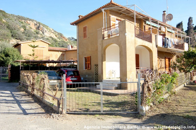 rent-gallery.alt_base