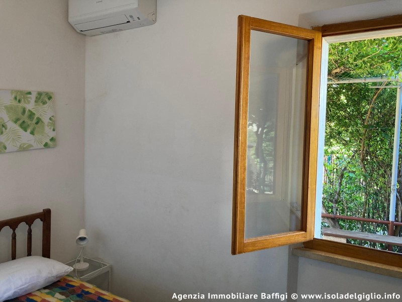 rent-gallery.alt_base