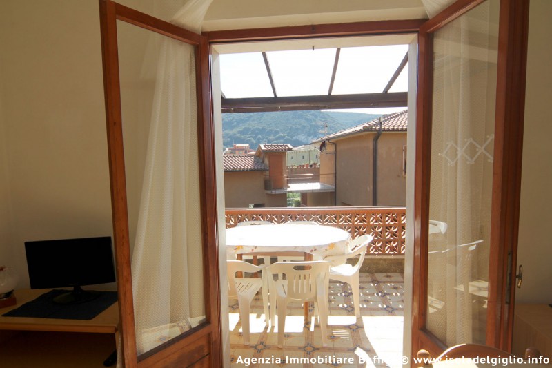 rent-gallery.alt_base