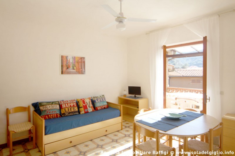 rent-gallery.alt_base