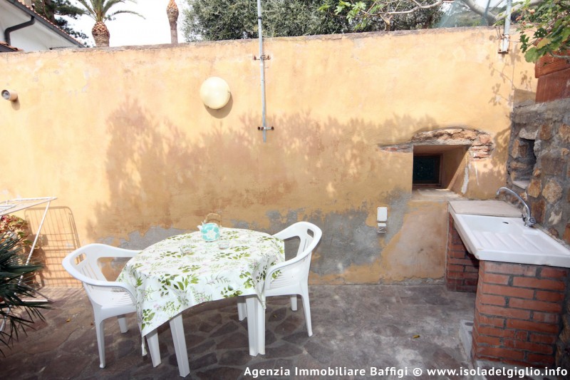 rent-gallery.alt_base