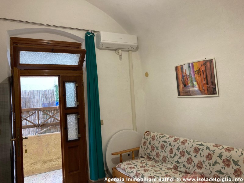 rent-gallery.alt_base