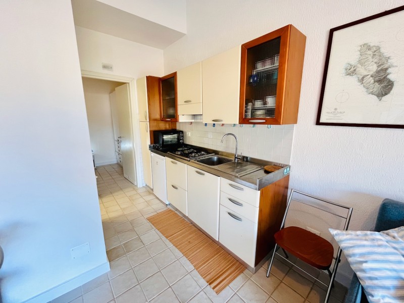 rent-gallery.alt_base