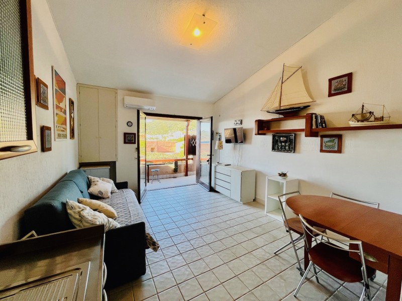 rent-gallery.alt_base