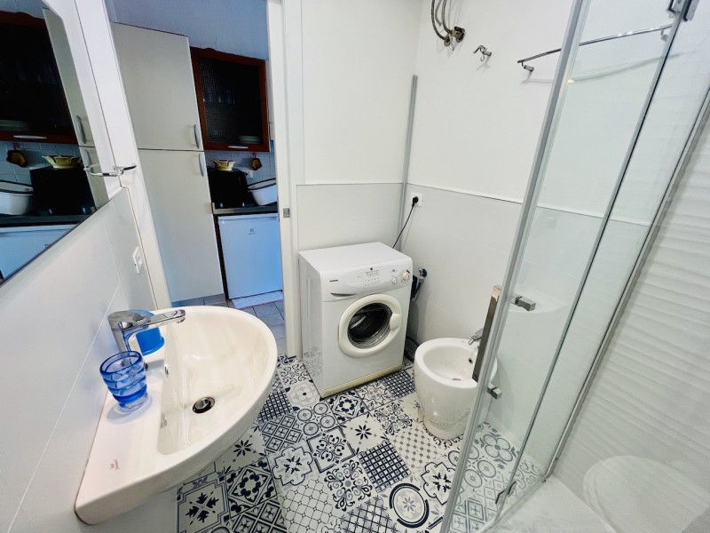 rent-gallery.alt_base