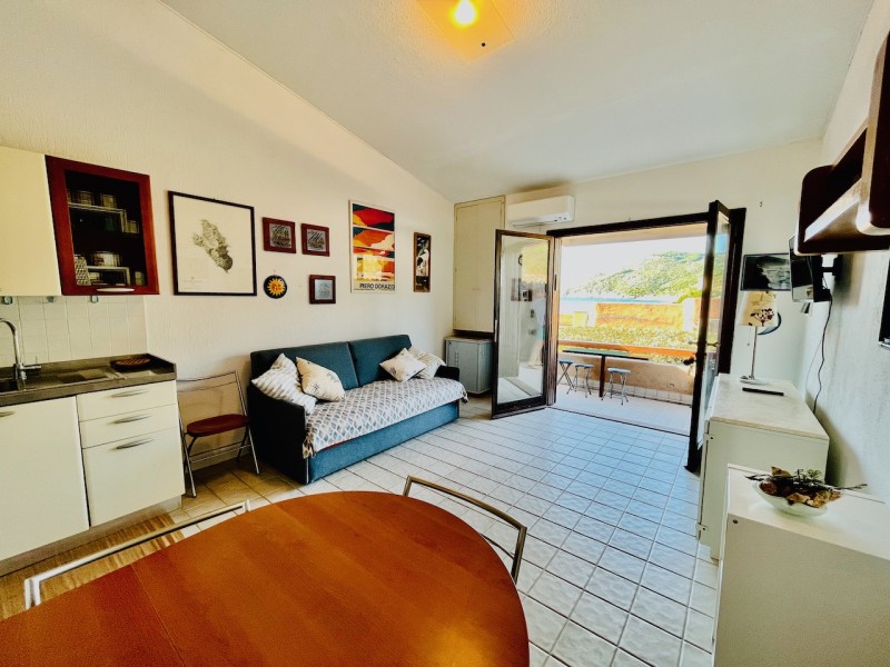 rent-gallery.alt_base