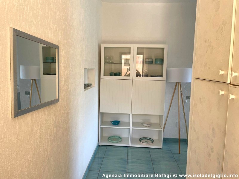 rent-gallery.alt_base