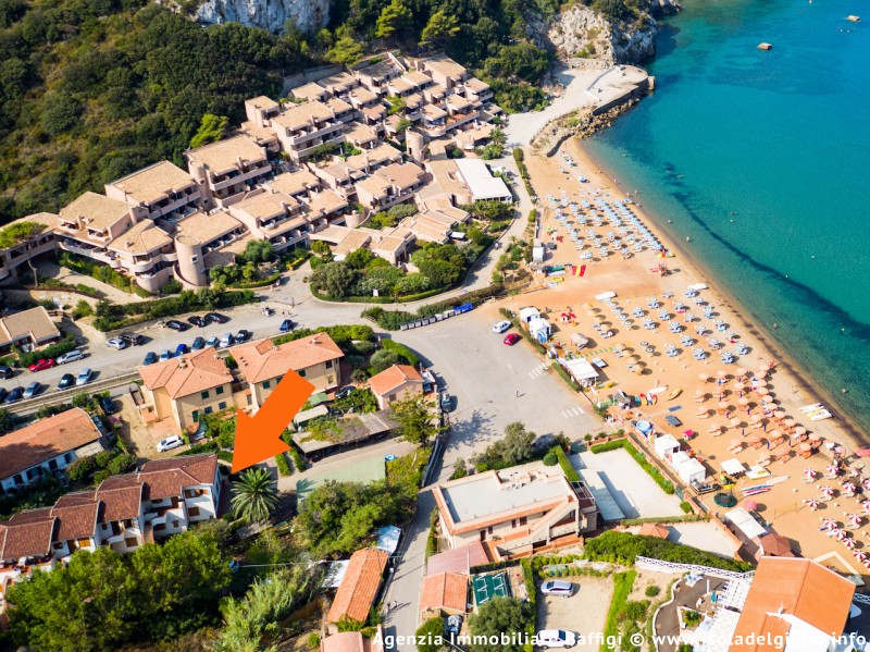 rent-gallery.alt_base