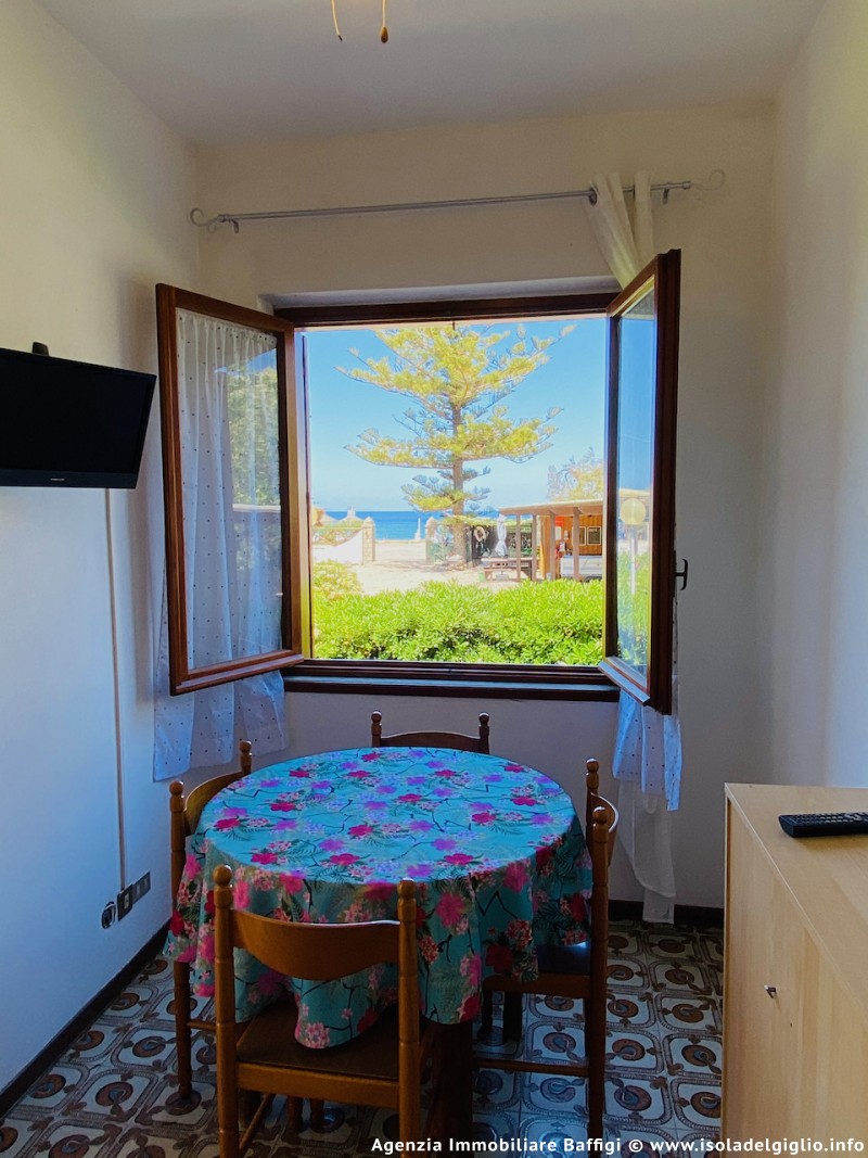 rent-gallery.alt_base