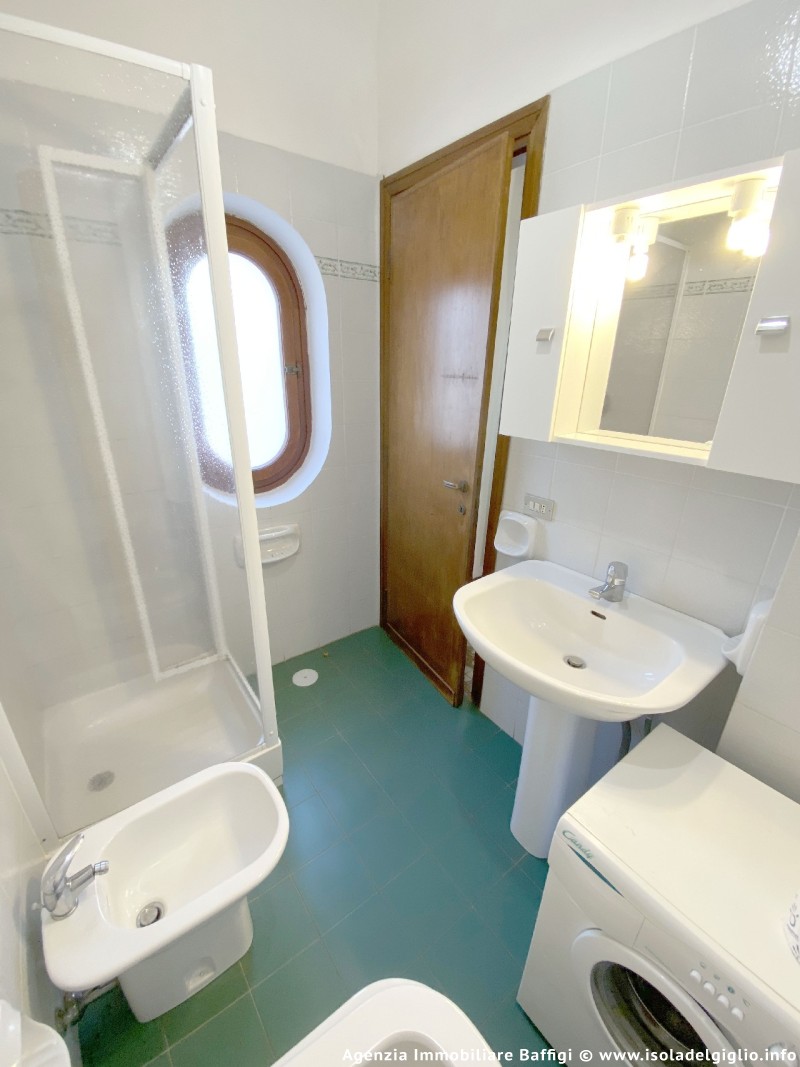 rent-gallery.alt_base