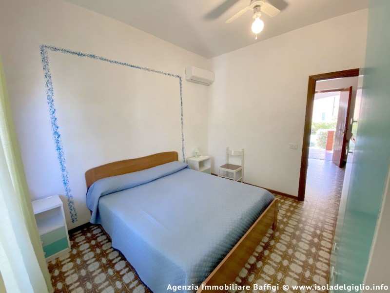 rent-gallery.alt_base