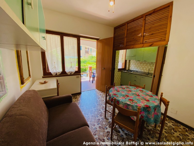 rent-gallery.alt_base