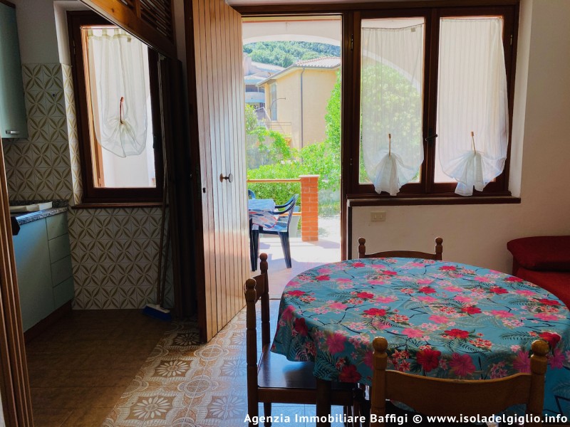 rent-gallery.alt_base