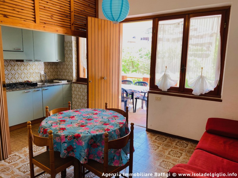 rent-gallery.alt_base