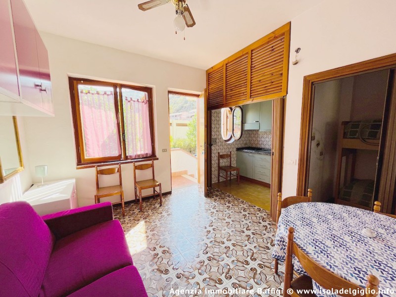 rent-gallery.alt_base