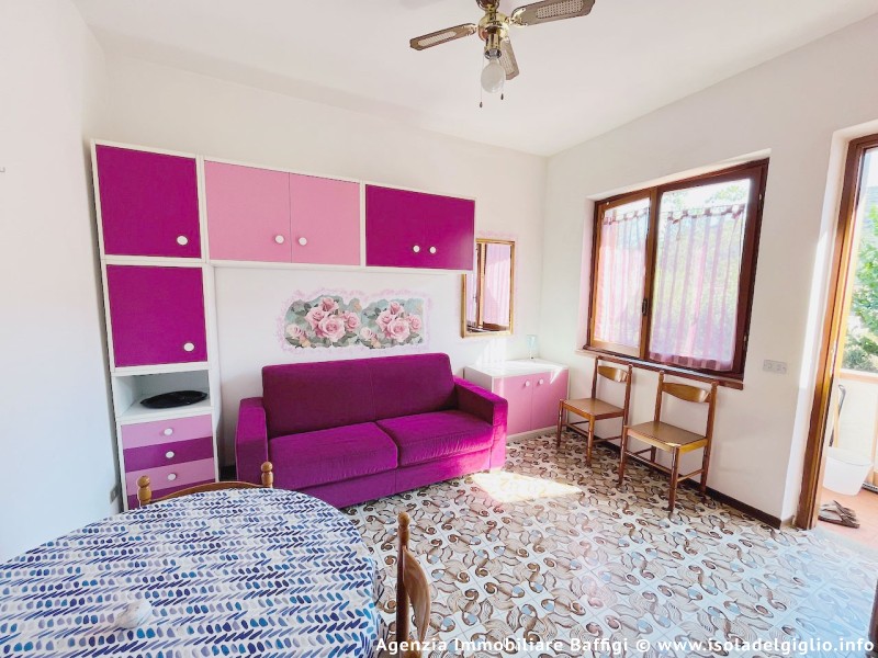 rent-gallery.alt_base