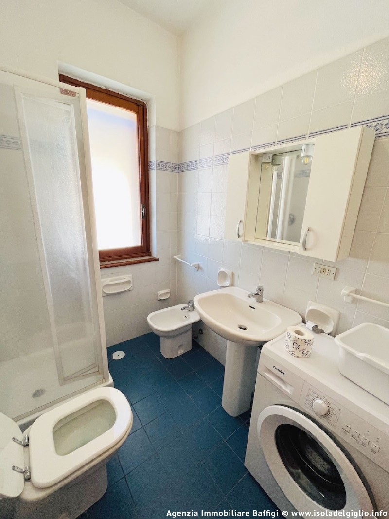 rent-gallery.alt_base