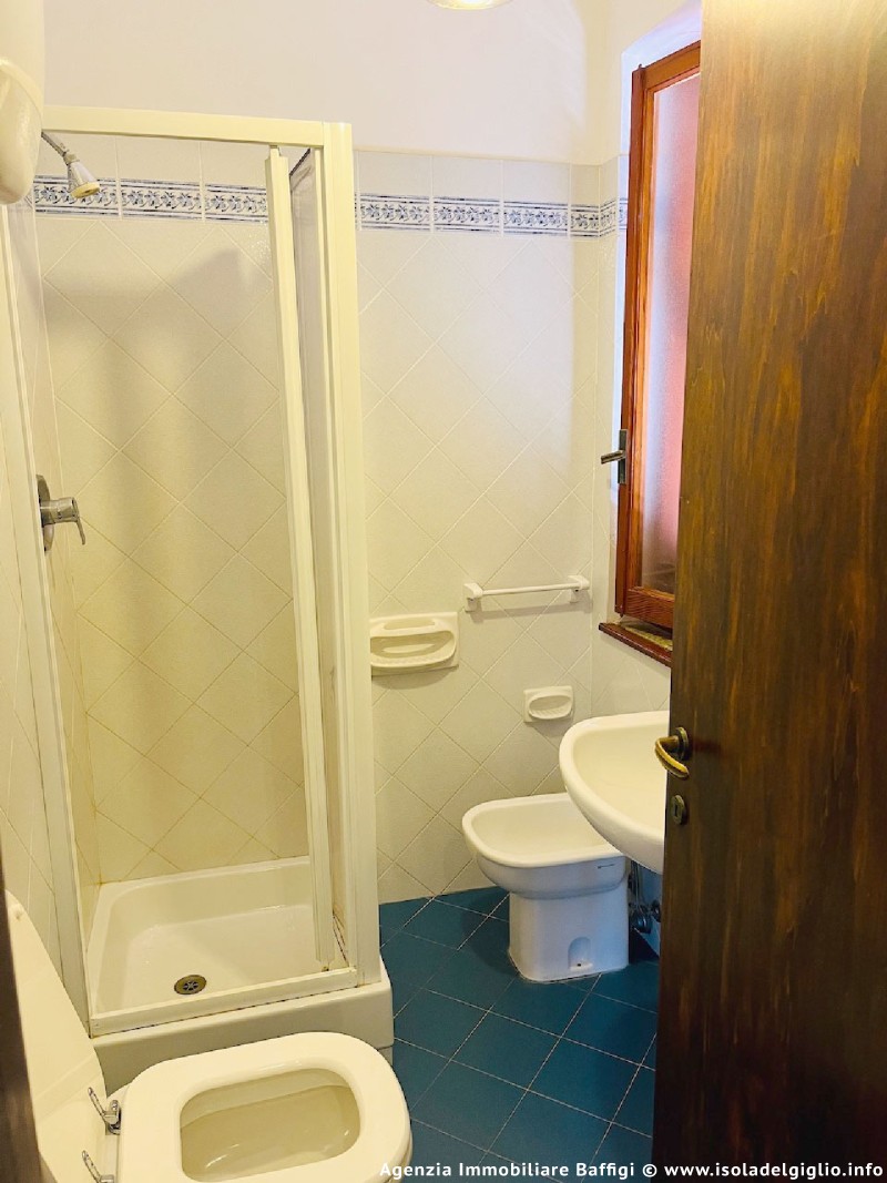 rent-gallery.alt_base