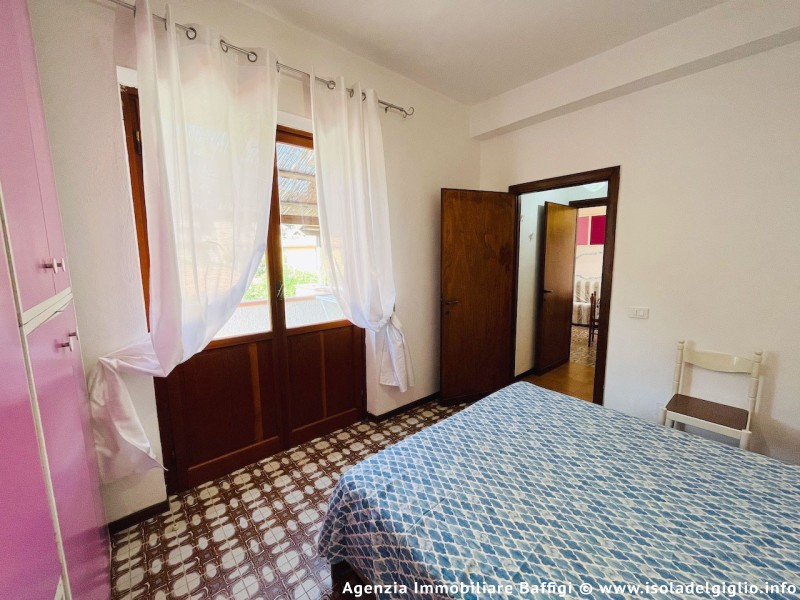 rent-gallery.alt_base