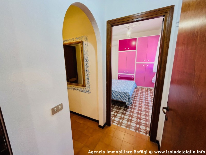 rent-gallery.alt_base