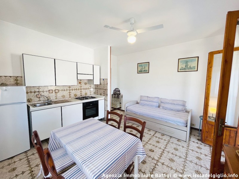 rent-gallery.alt_base