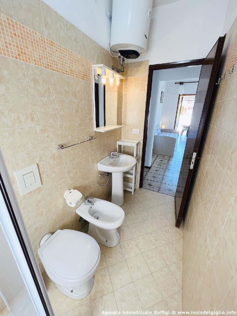 rent-gallery.alt_base