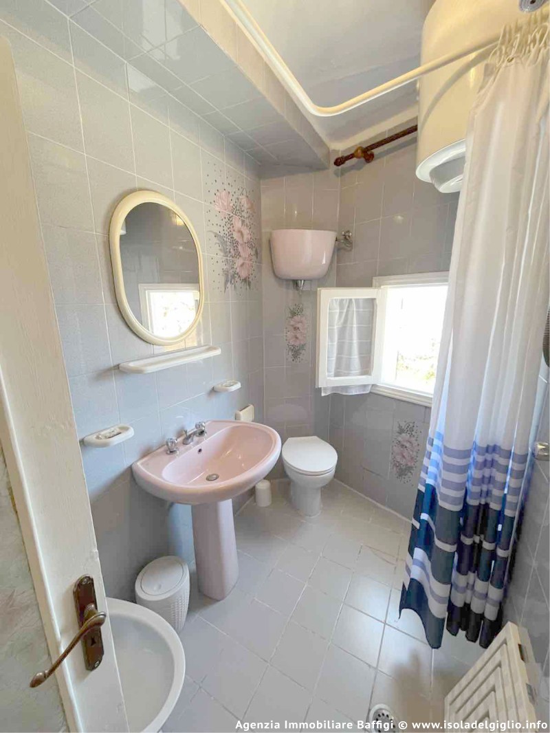 rent-gallery.alt_base