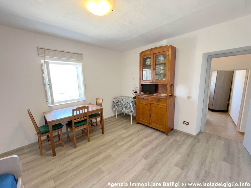 rent-gallery.alt_base