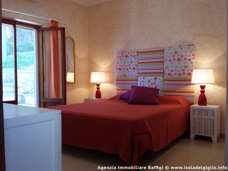 rent-gallery.alt_base