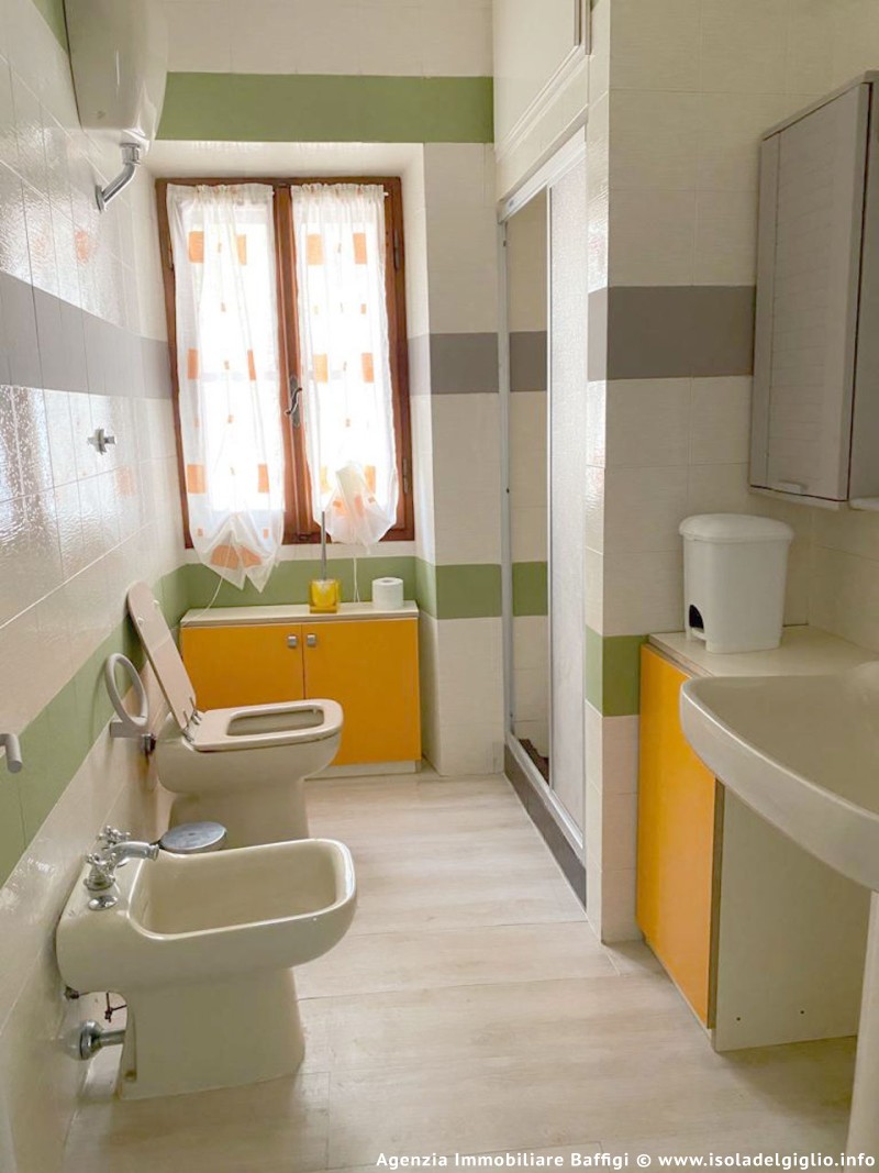 rent-gallery.alt_base