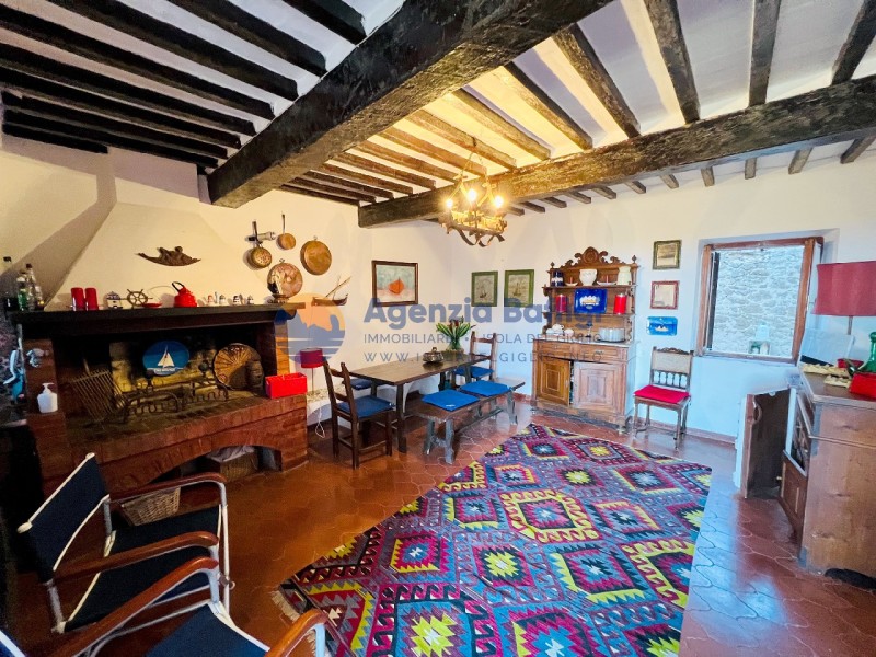 rent-gallery.alt_base