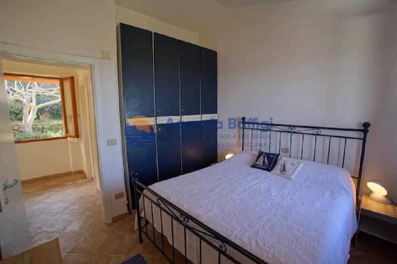 rent-gallery.alt_base