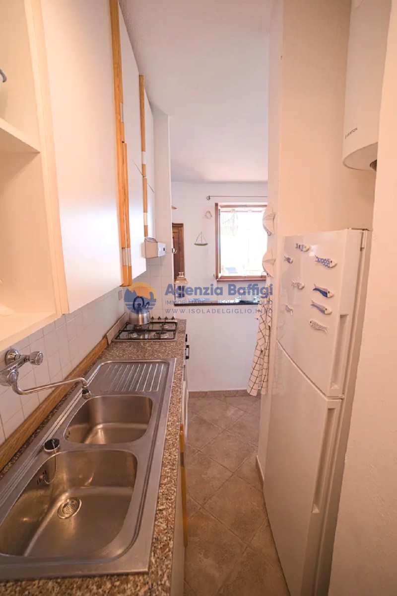 rent-gallery.alt_base