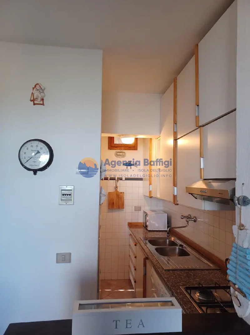 rent-gallery.alt_base