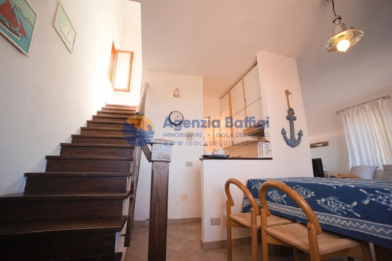 rent-gallery.alt_base