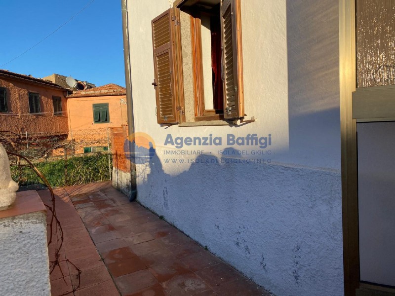 rent-gallery.alt_base