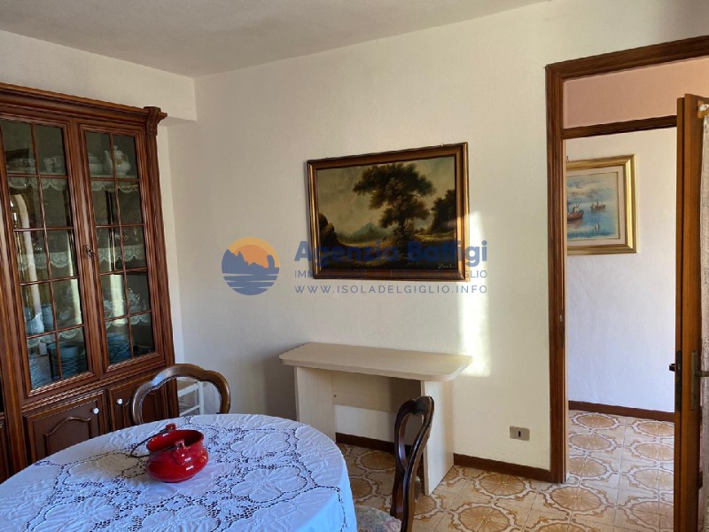 rent-gallery.alt_base