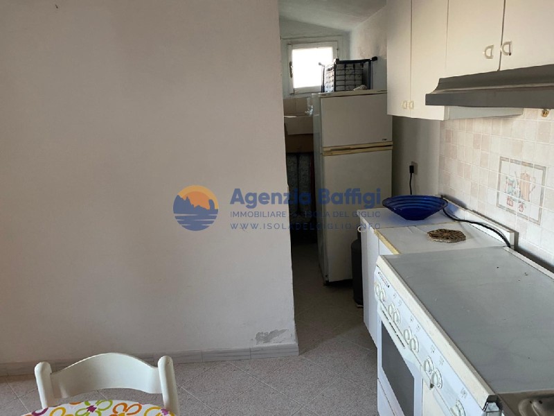 rent-gallery.alt_base