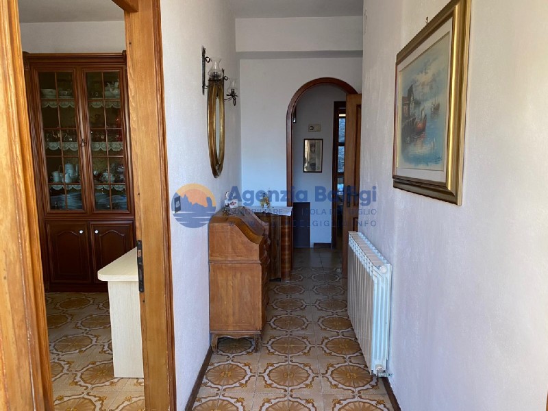 rent-gallery.alt_base