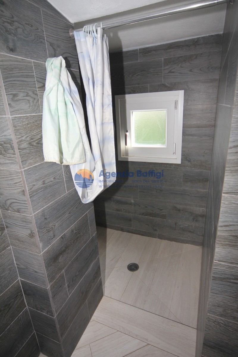 rent-gallery.alt_base