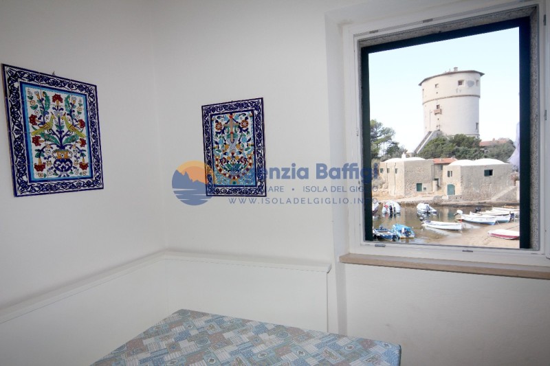 rent-gallery.alt_base