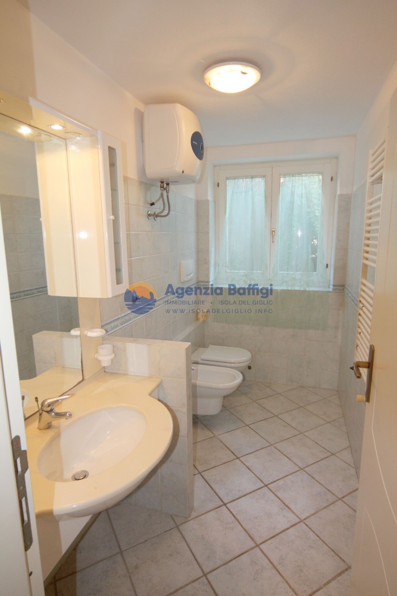 rent-gallery.alt_base