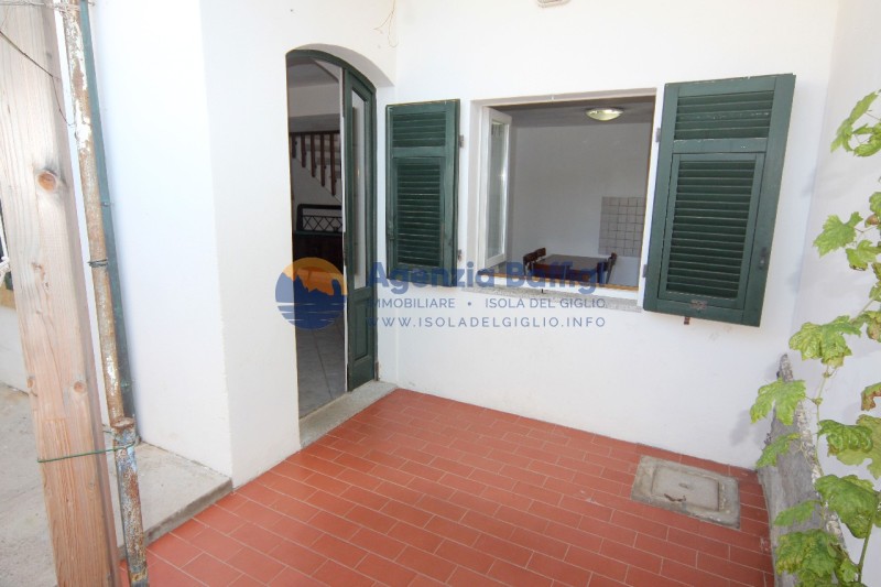 rent-gallery.alt_base