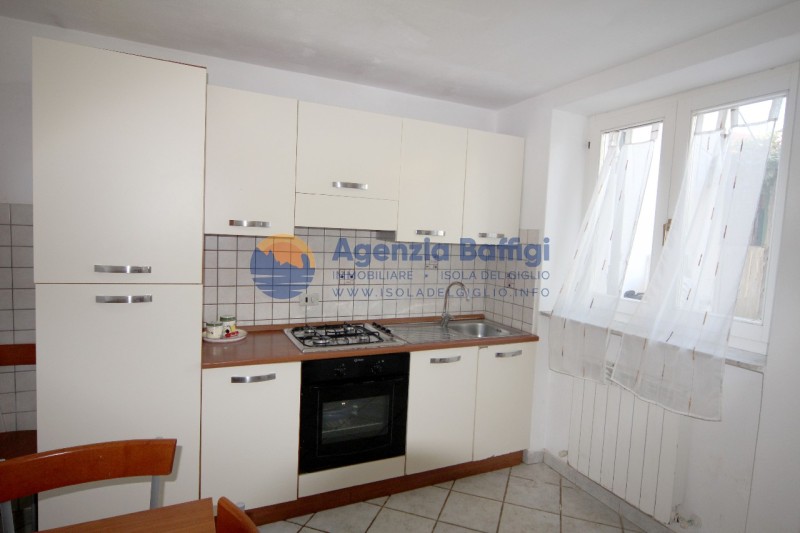 rent-gallery.alt_base